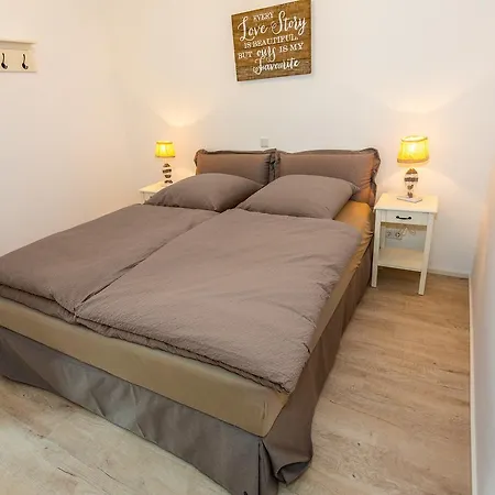 Komfort Ferienwohnung Steuerbord By Meer Appartamento